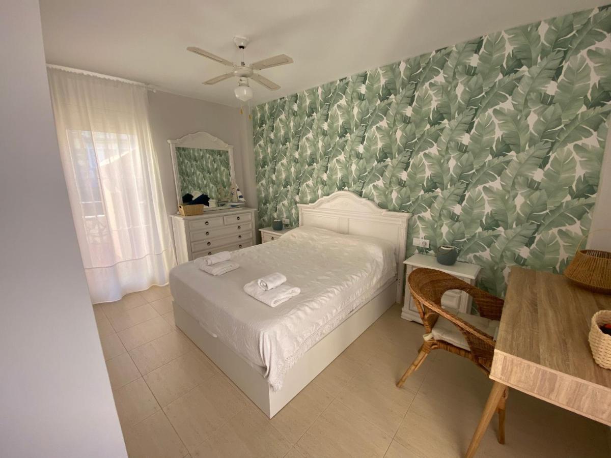 1ªlinea-50m De Playa-210m2 Utiles-bbq Privada-vistas Al Mar-3 Terrazas
