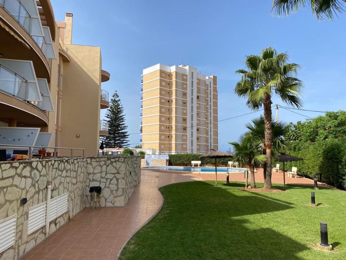 1ªlinea-50m De Playa-210m2 Utiles-bbq Privada-vistas Al Mar-3 Terrazas Apartament