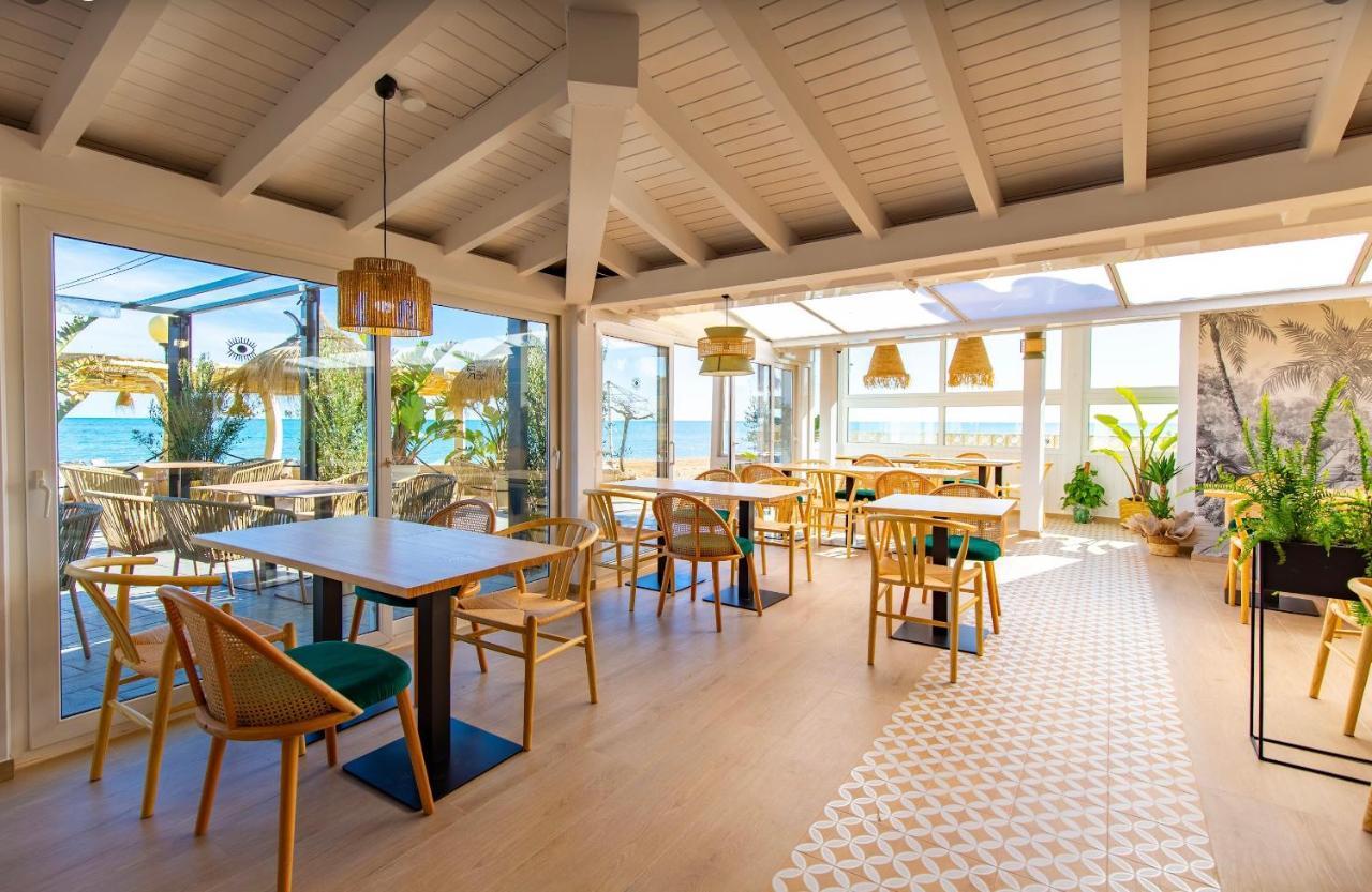 1ªlinea-50m De Playa-210m2 Utiles-bbq Privada-vistas Al Mar-3 Terrazas Dénia