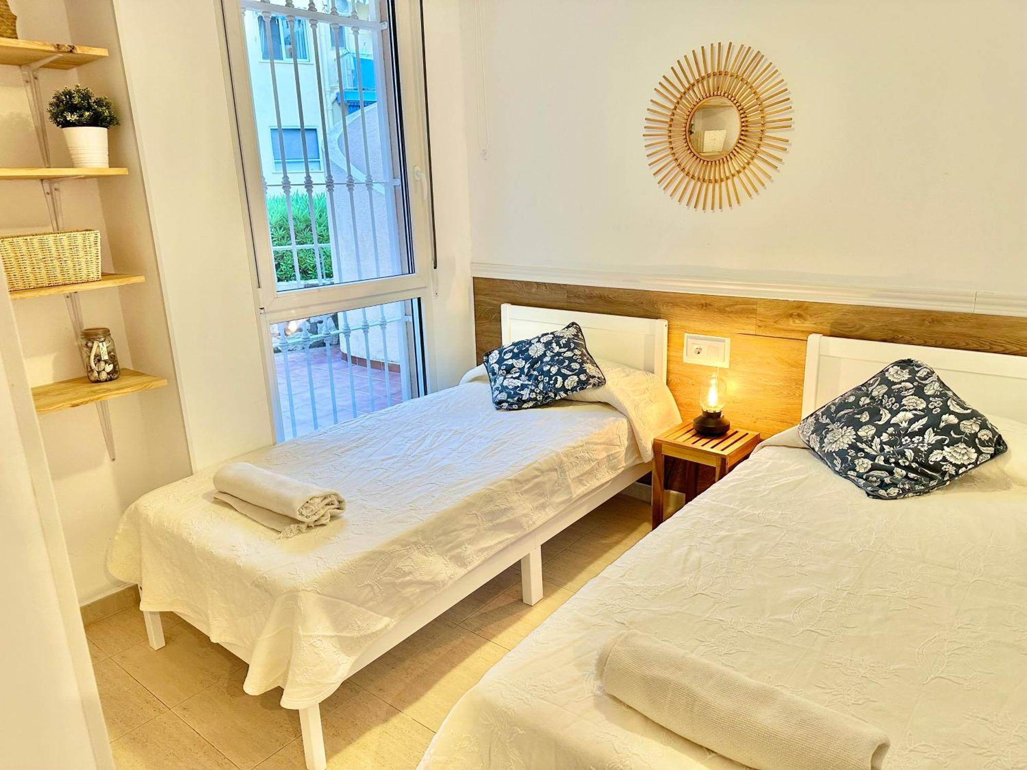 1ªlinea-50m De Playa-210m2 Utiles-bbq Privada-vistas Al Mar-3 Terrazas Apartment Dénia